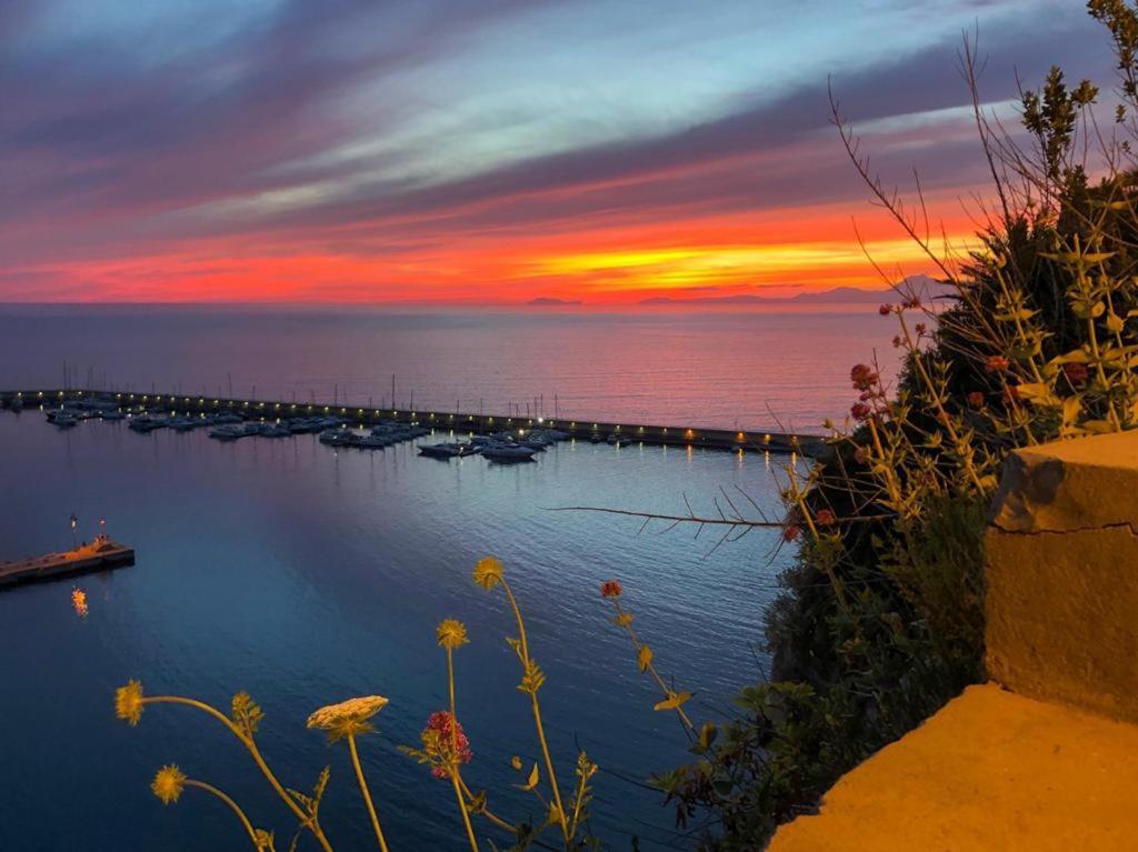 Suites Luisa Sanfelice Agropoli Exterior foto